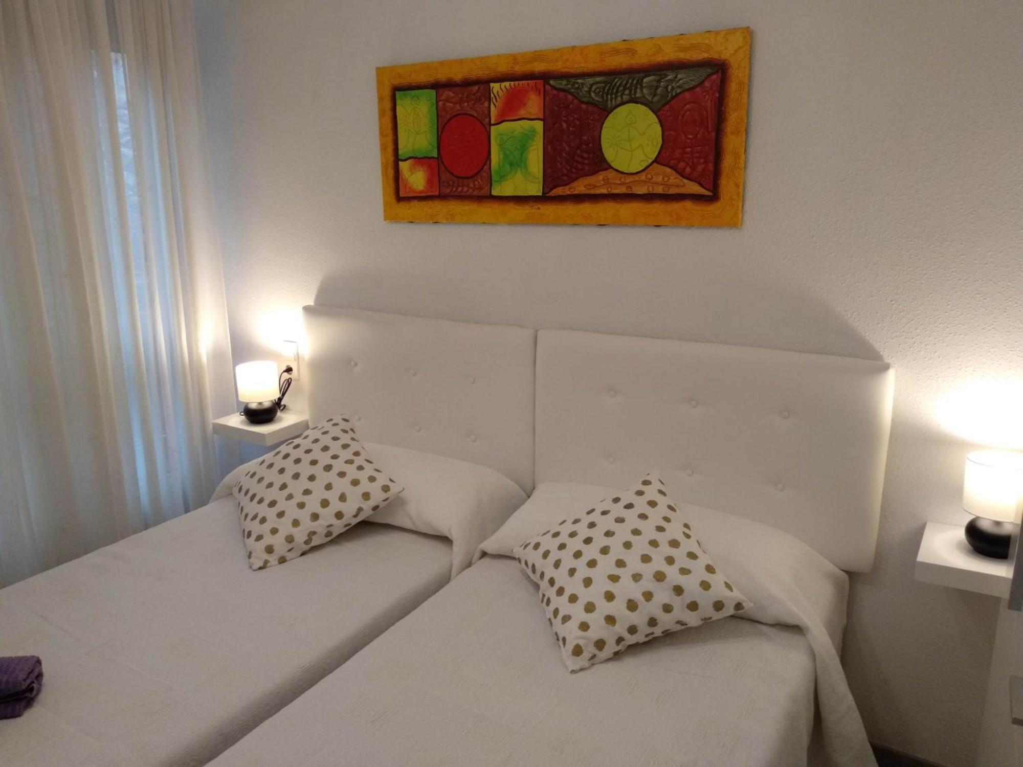 Casa Daniela Apartamentos-The Pilgrim'S House Apartments เอสเตลลา ภายนอก รูปภาพ